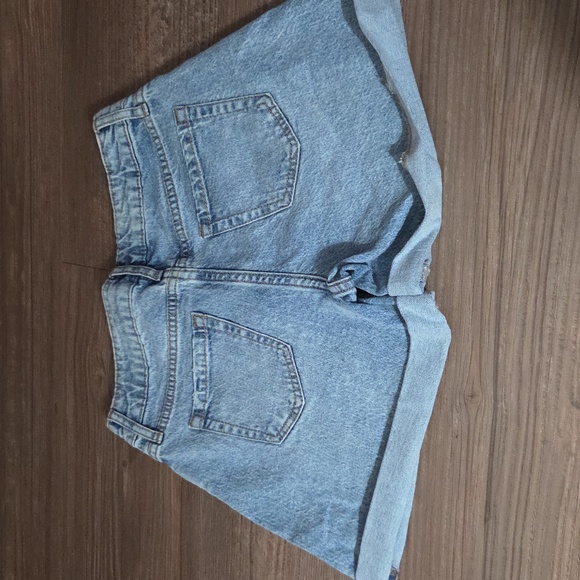 Classic Denim Art Class Shorts - Picture 2 of 3